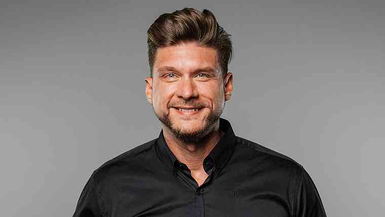 Evangelist Daniel Kolenda – President of Christ for all Nations Evangelist Daniel Kolenda – President of Christ for all Nations