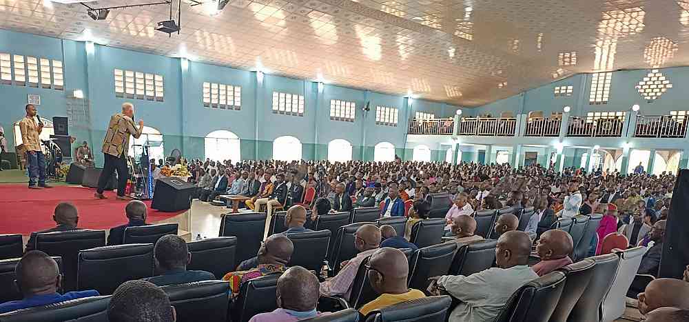 Das Pastorentreffen in Mbuji-Mayi