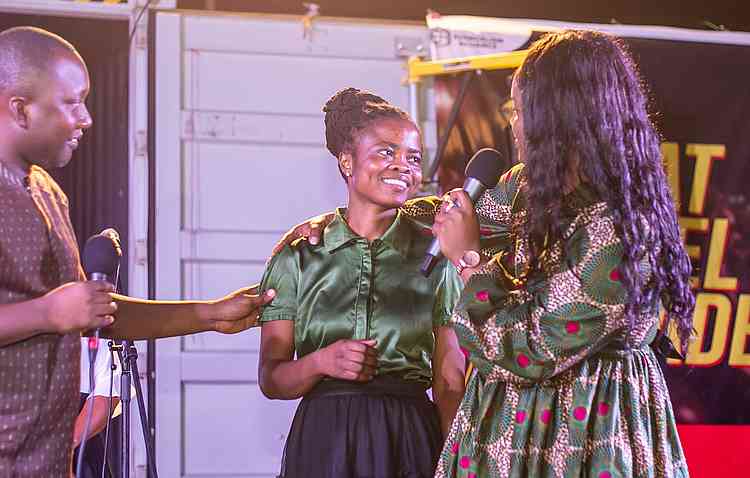 This lady had pain in her ears for more than 5 years. But after the prayer, all pain left her. 