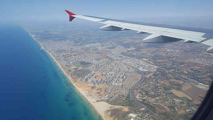 Landing in Tel Aviv