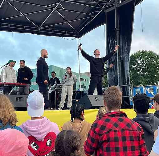 Lukas Abildsten prêche