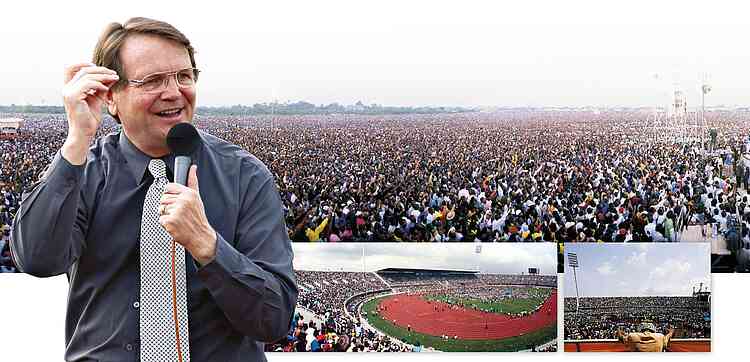 Evangelist Reinhard Bonnke in Lagos, Nigeria – Millennium Gospel Campaign