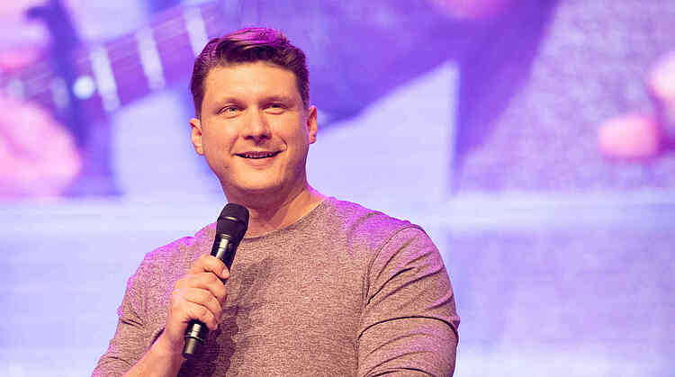 Evangelist Daniel Kolenda – President of Christ for all Nations Evangelist Daniel Kolenda – President of Christ for all Nations