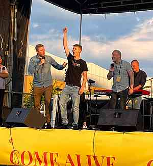 Uzdravení od bolesti horní části zad a nohou!