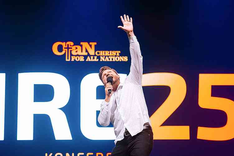 Evangelist Daniel Kolenda